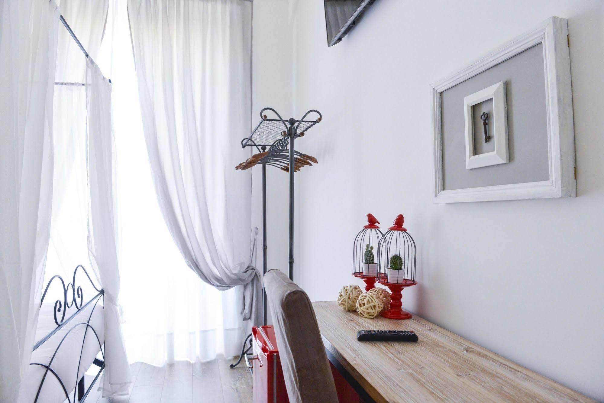 Adelina Guesthouse Rome Exterior photo